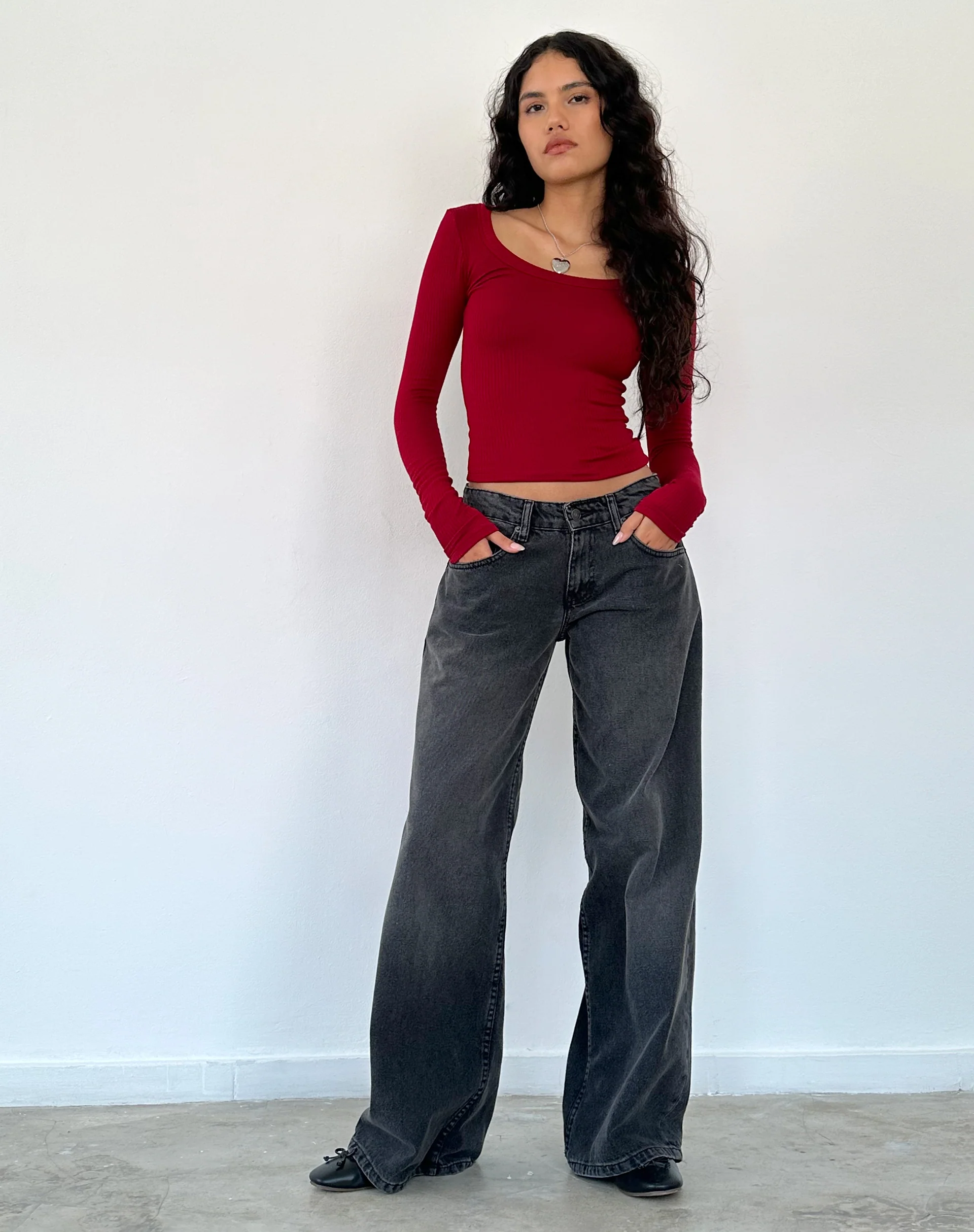 Binlo Extra Long Sleeve Top in Adrenaline Red Rib - Image 3