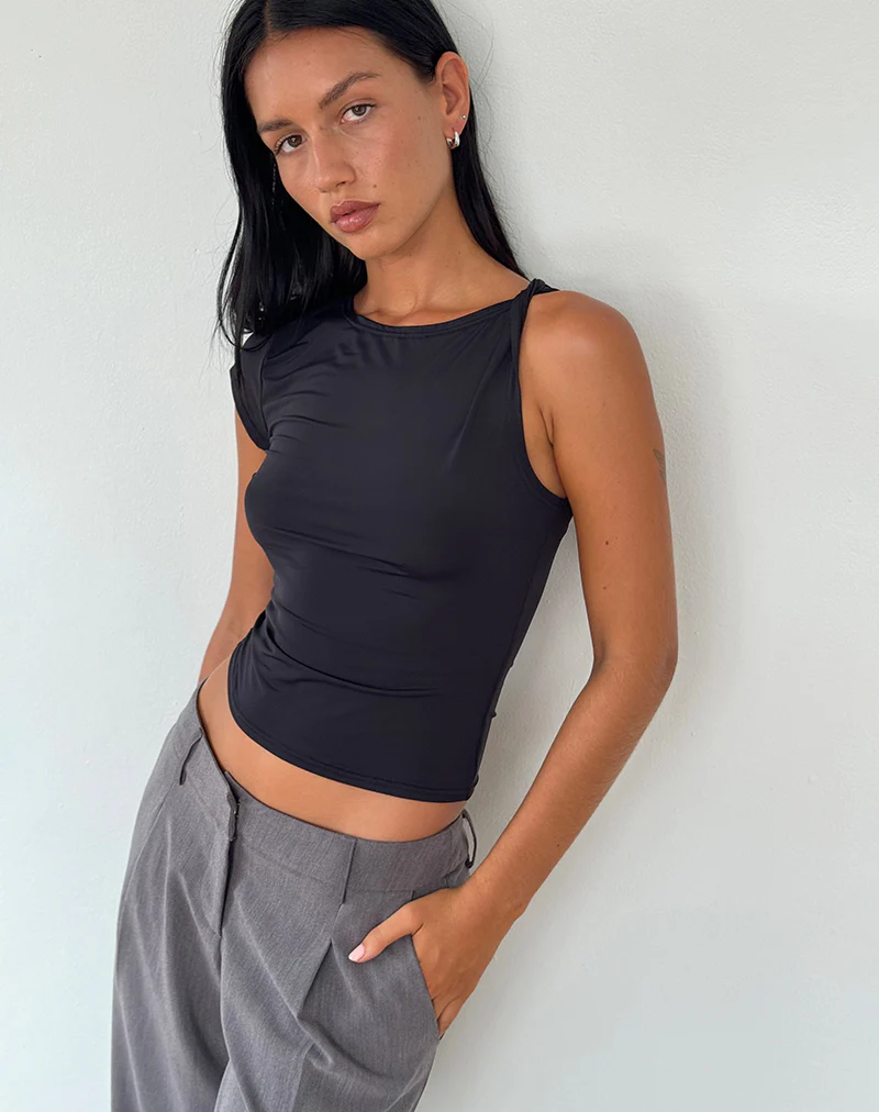 Dannas Asymmetric Top in Black - Image 4