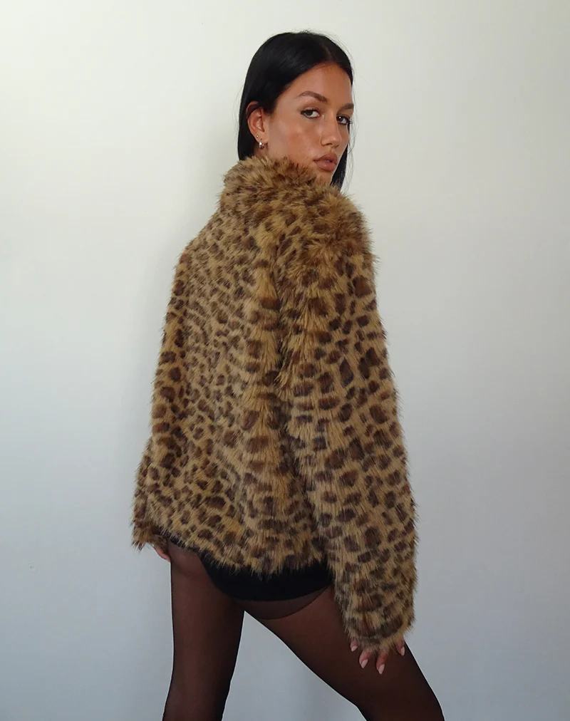 Joji Crop Faux Fur Jacket in Brown Leopard - Image 4
