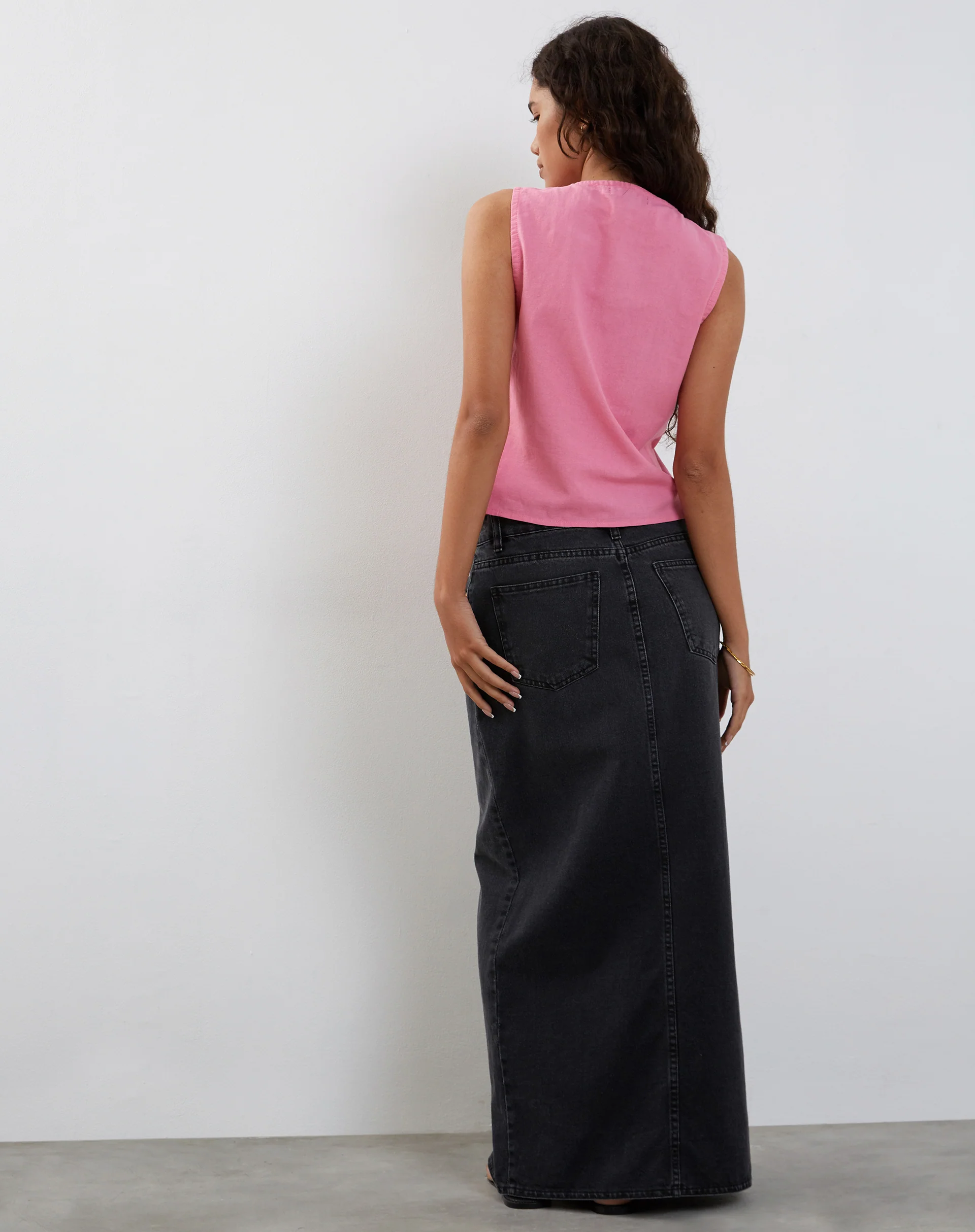 Kayve Tie Front Top in Bubblegum Pink - Image 3