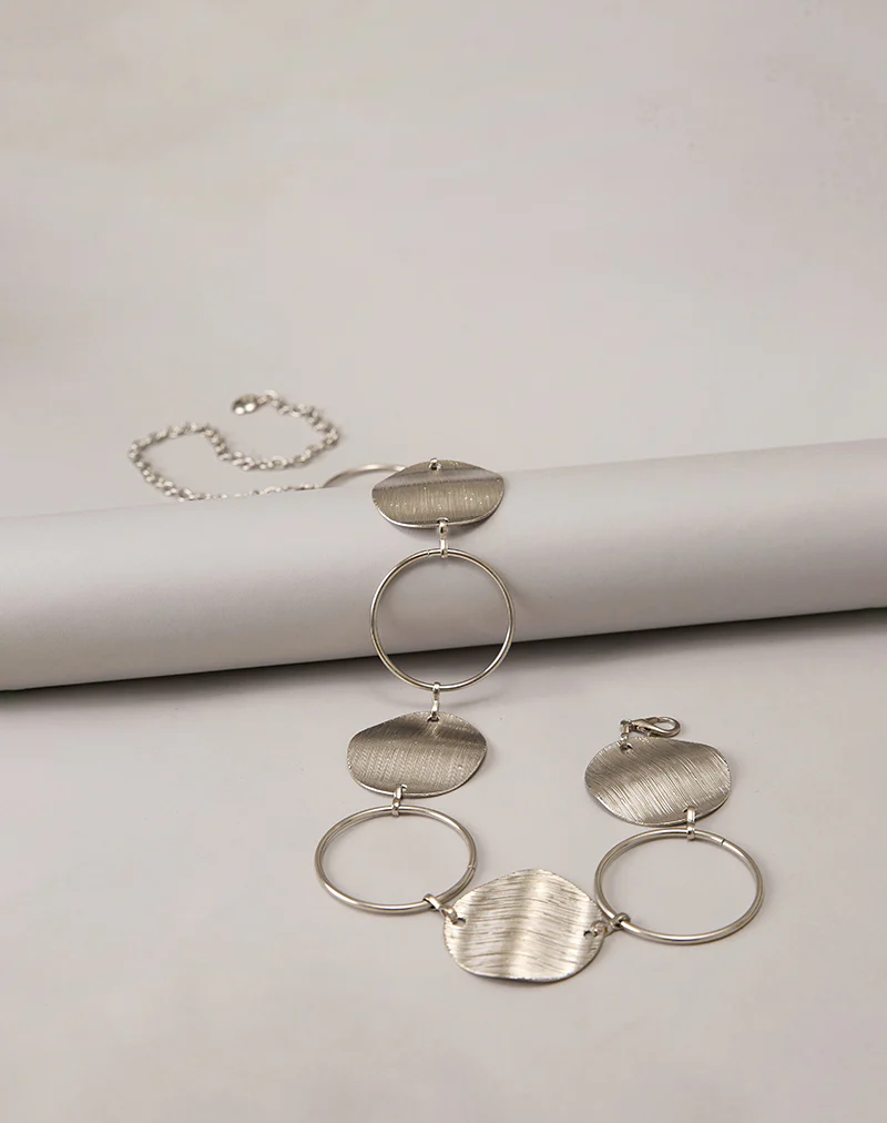 Kiana Round Belt in Silver - Image 6