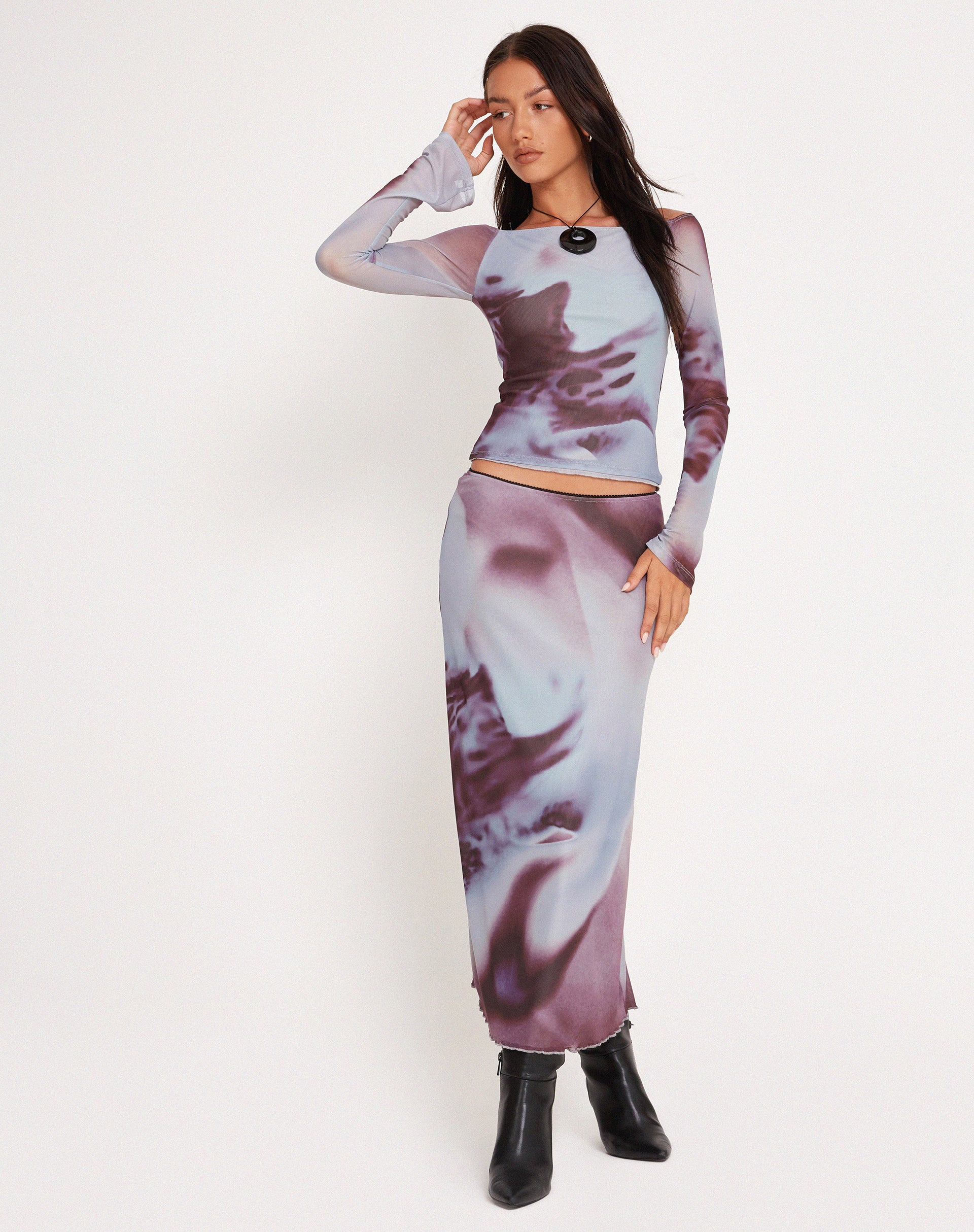 Lassie Low Rise Mesh Midi Skirt in Grey Anatomy of Nature - Image 4