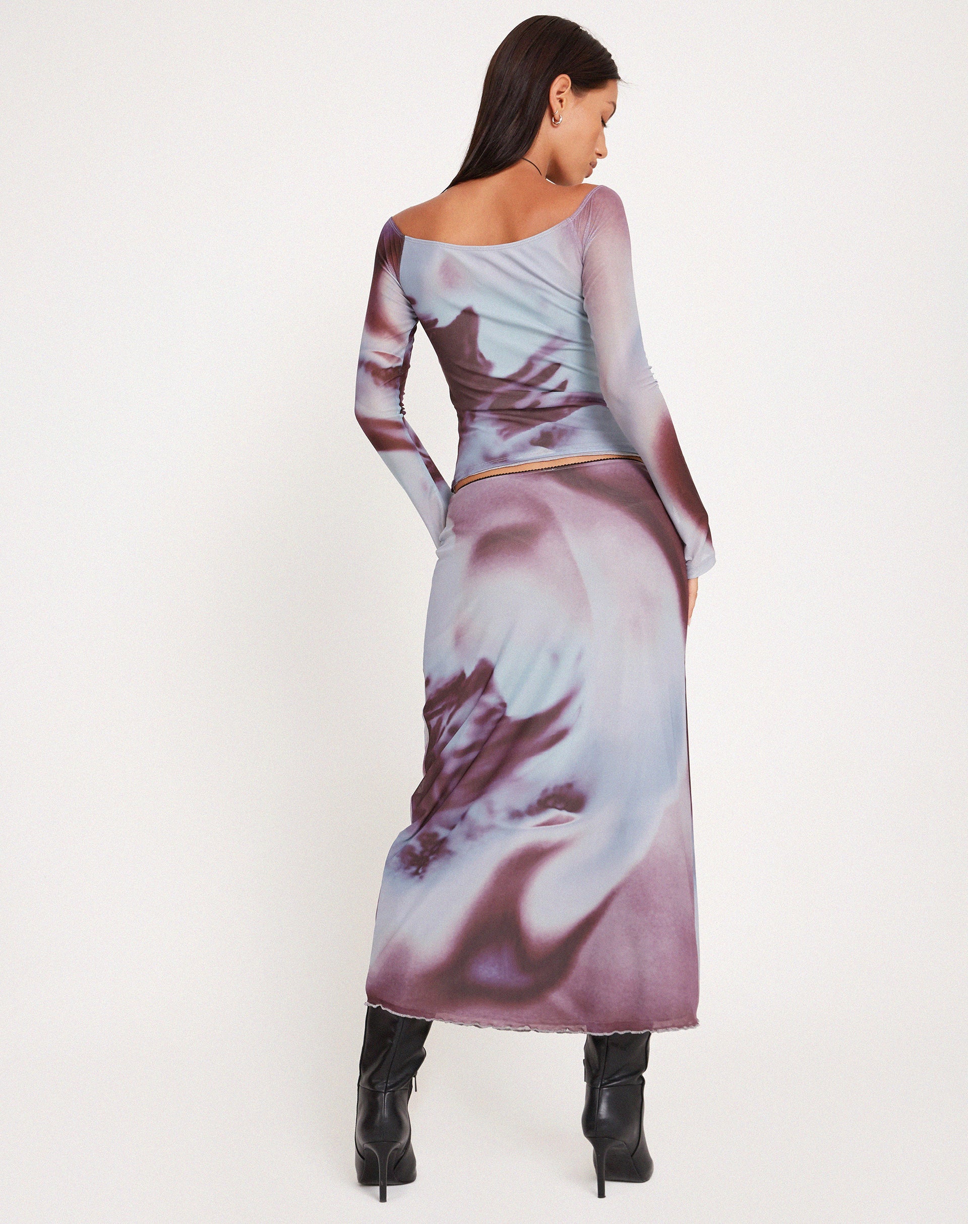 Lassie Low Rise Mesh Midi Skirt in Grey Anatomy of Nature - Image 5