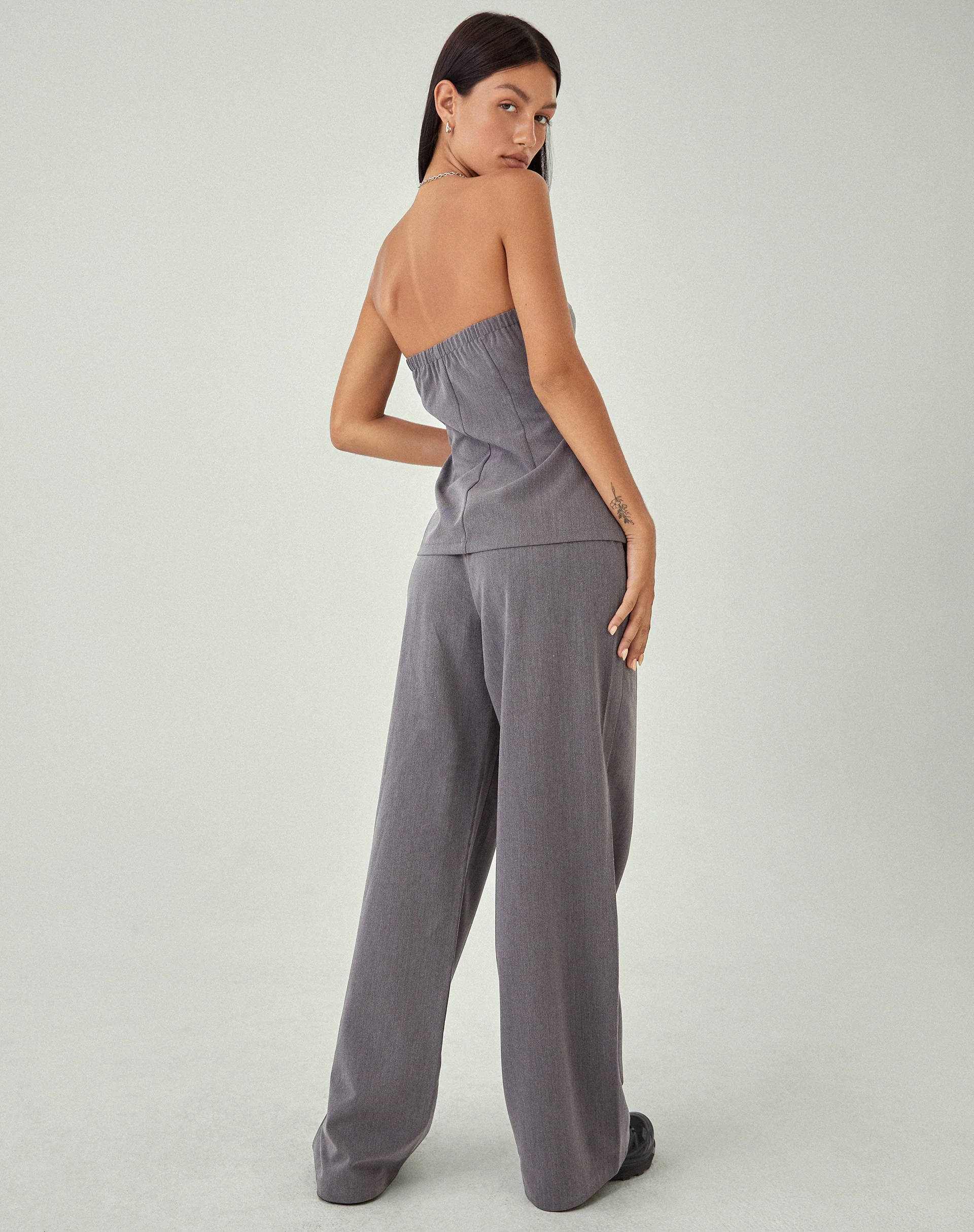 MOTEL X JACQUIE Lavan Corset Top in Charcoal - Image 7