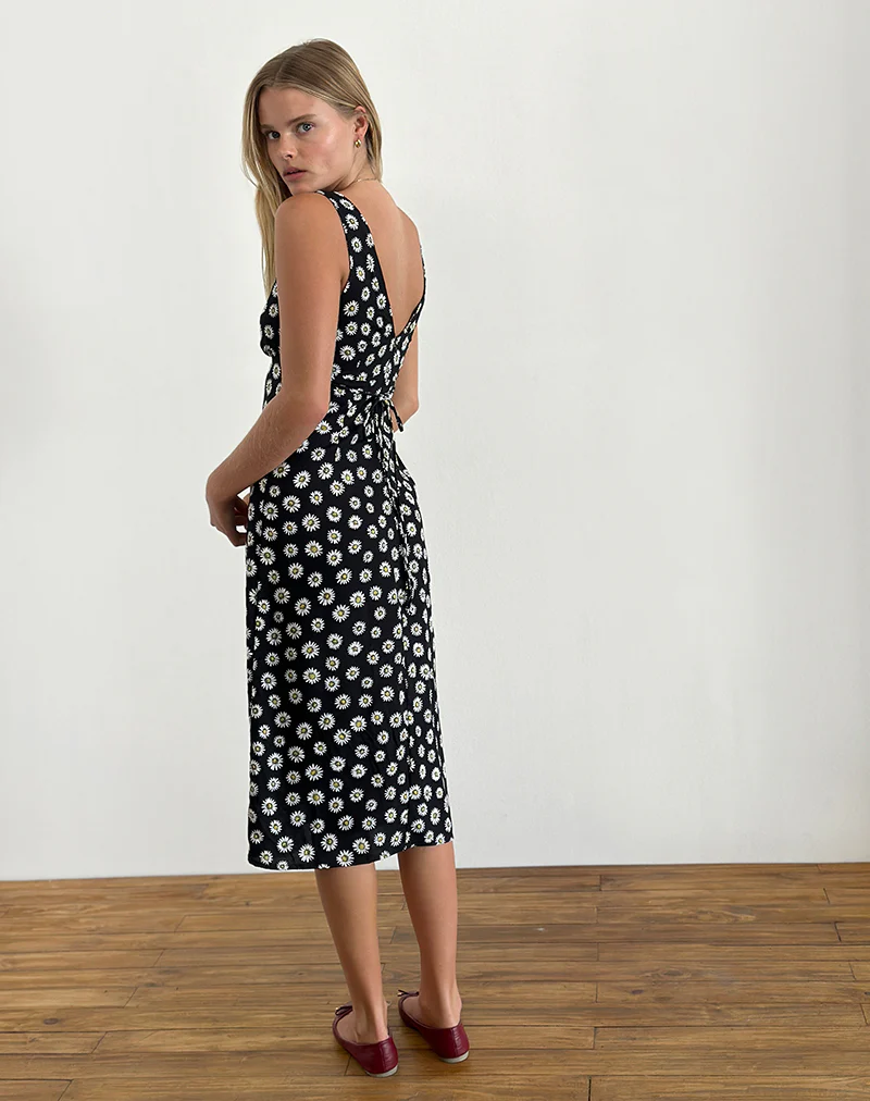 Lisheva Midi Dress in Grunge Daisy Black - Image 3