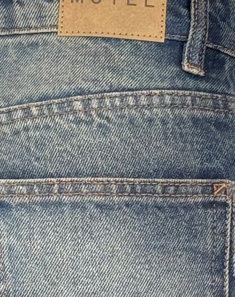 Roomy Extra Wide Low Rise Jeans in Amber Wash - Image 6