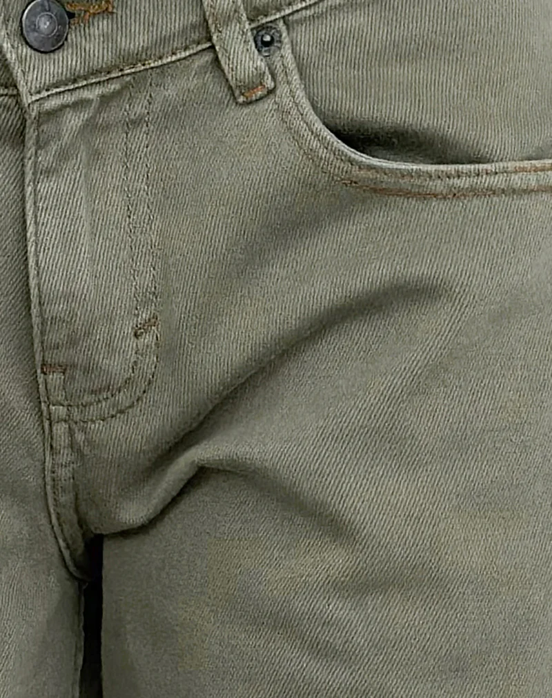 Low Rise Roomy Jeans in Fern Green - Image 8