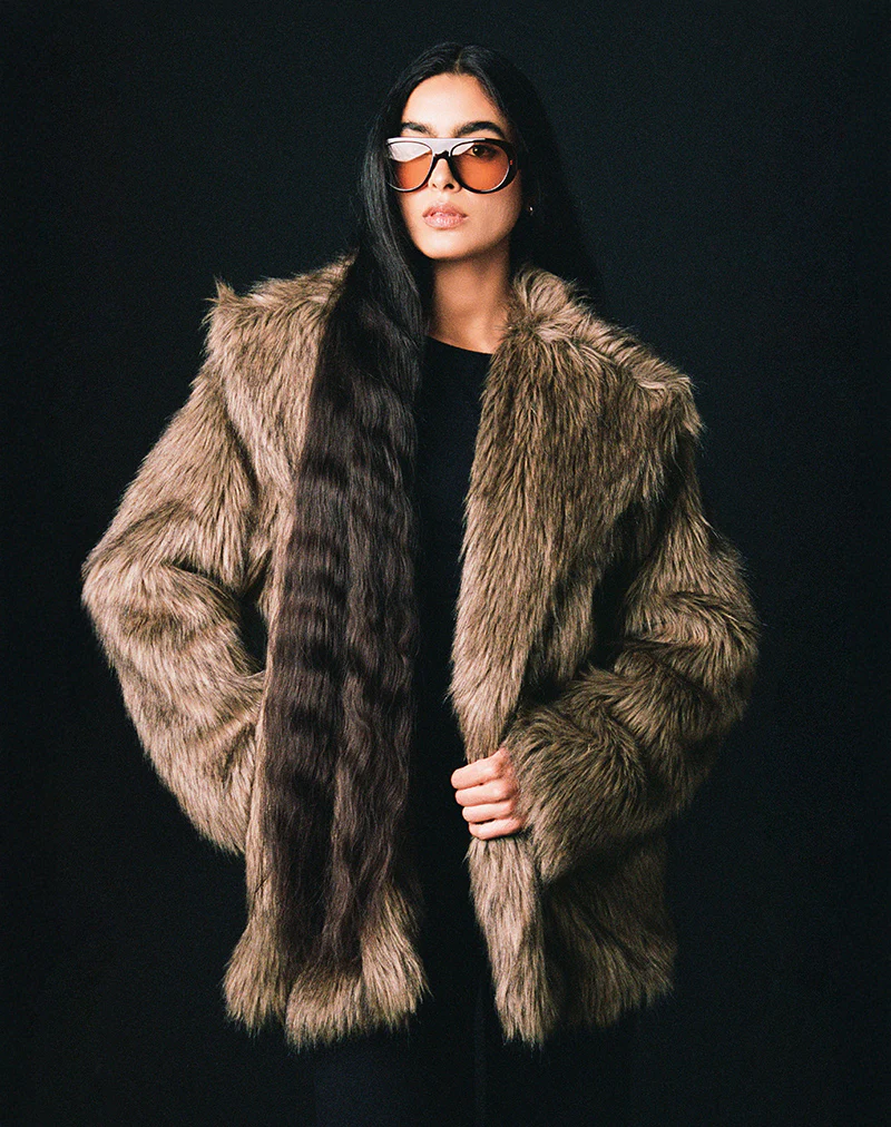 Lupita Jacket in Faux Long Fur Brown - Image 4