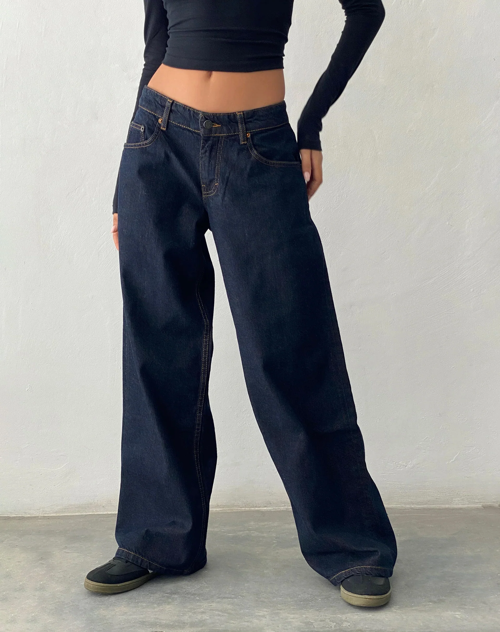 Roomy Extra Wide Low Rise Jeans in Indigo - Image 4