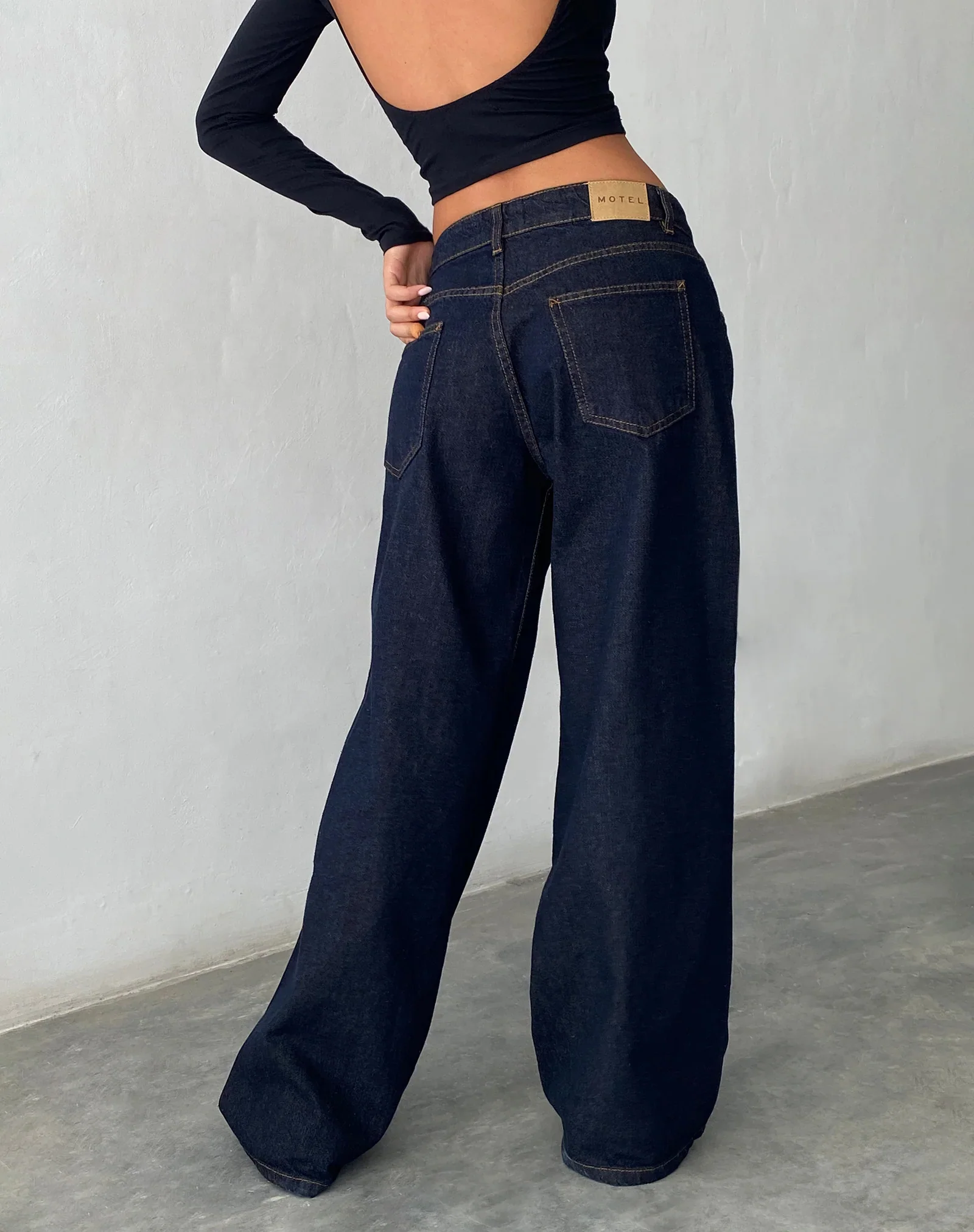 Roomy Extra Wide Low Rise Jeans in Indigo - Image 7