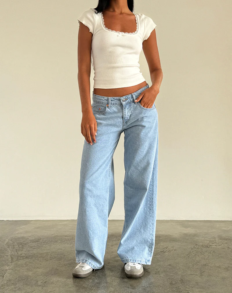 Roomy Extra Wide Low Rise Jeans in Light Wash Blue - Image 4