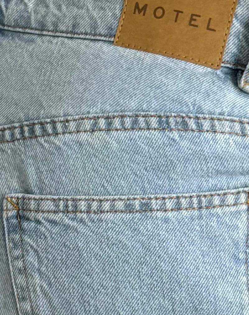 Roomy Extra Wide Low Rise Jeans in Light Wash Blue - Image 6