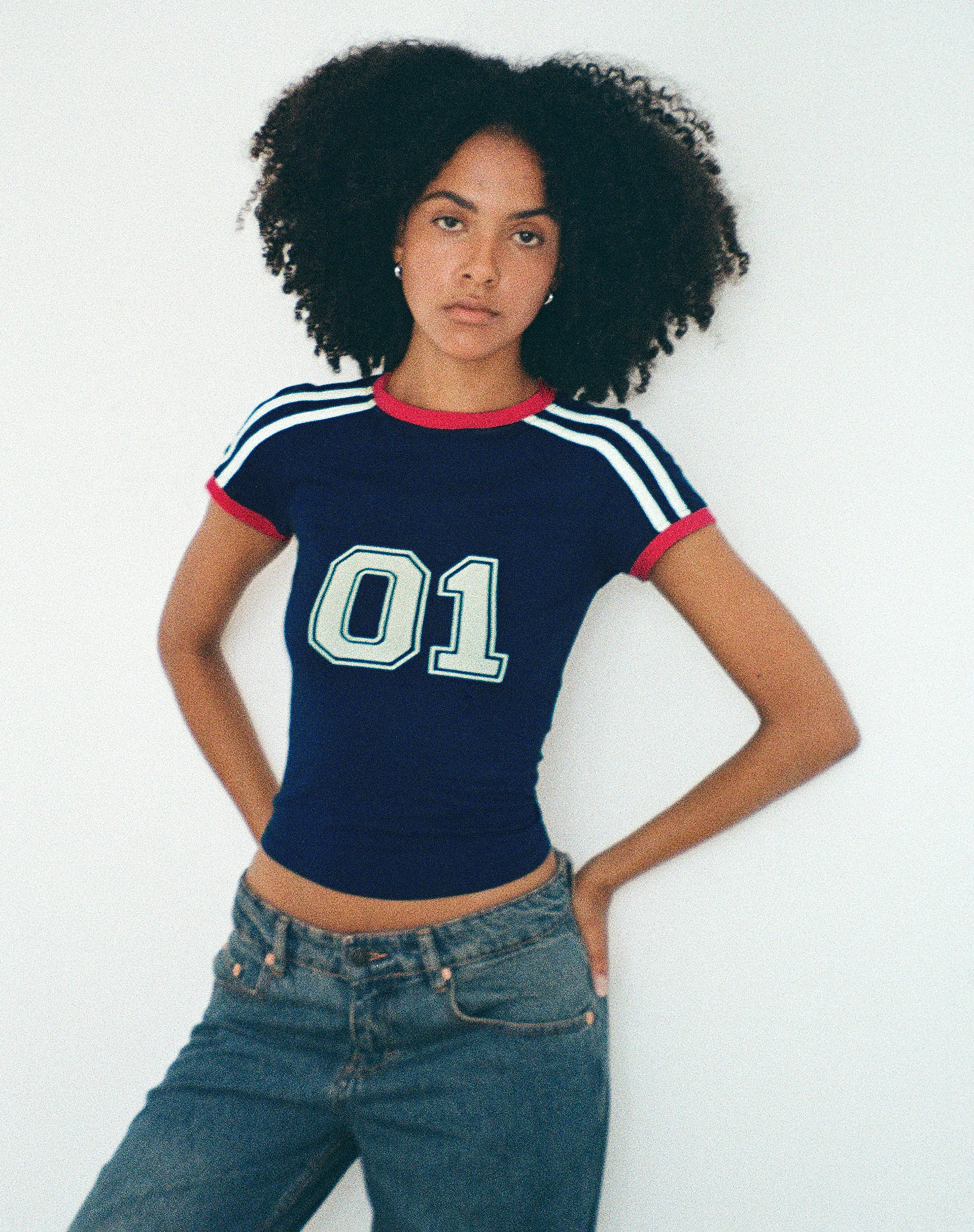 Salda Sporty Fitted Tee in Navy - Image 3