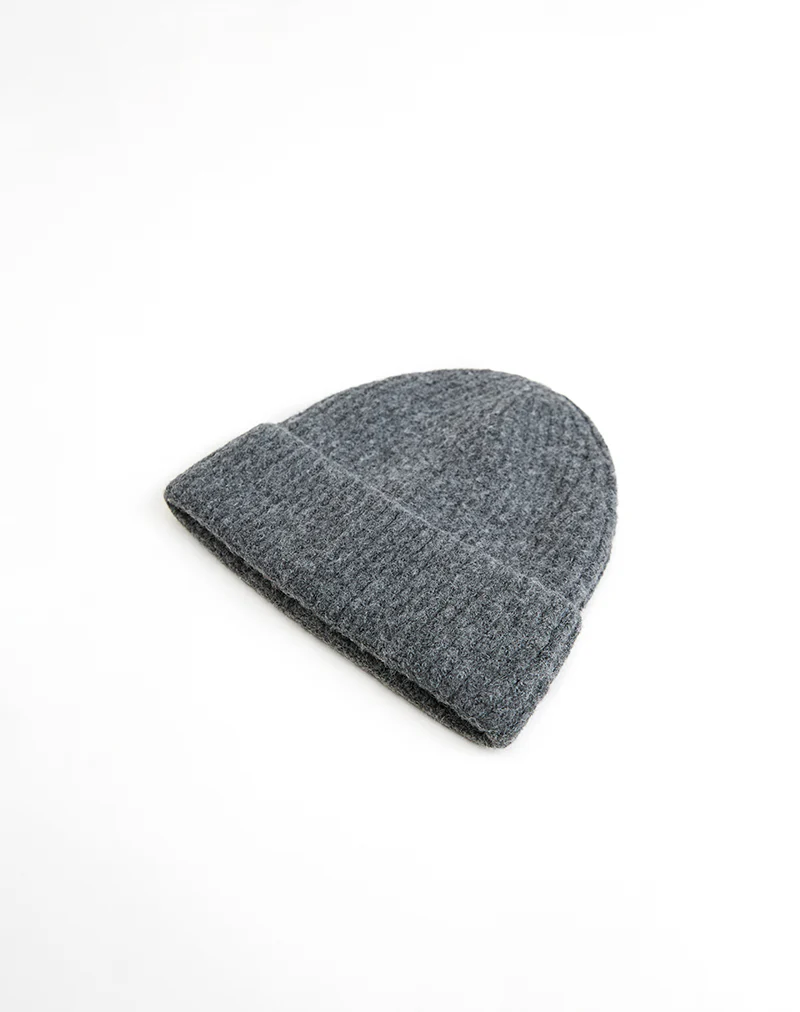 Tano Beanie in Dark Grey - Image 3