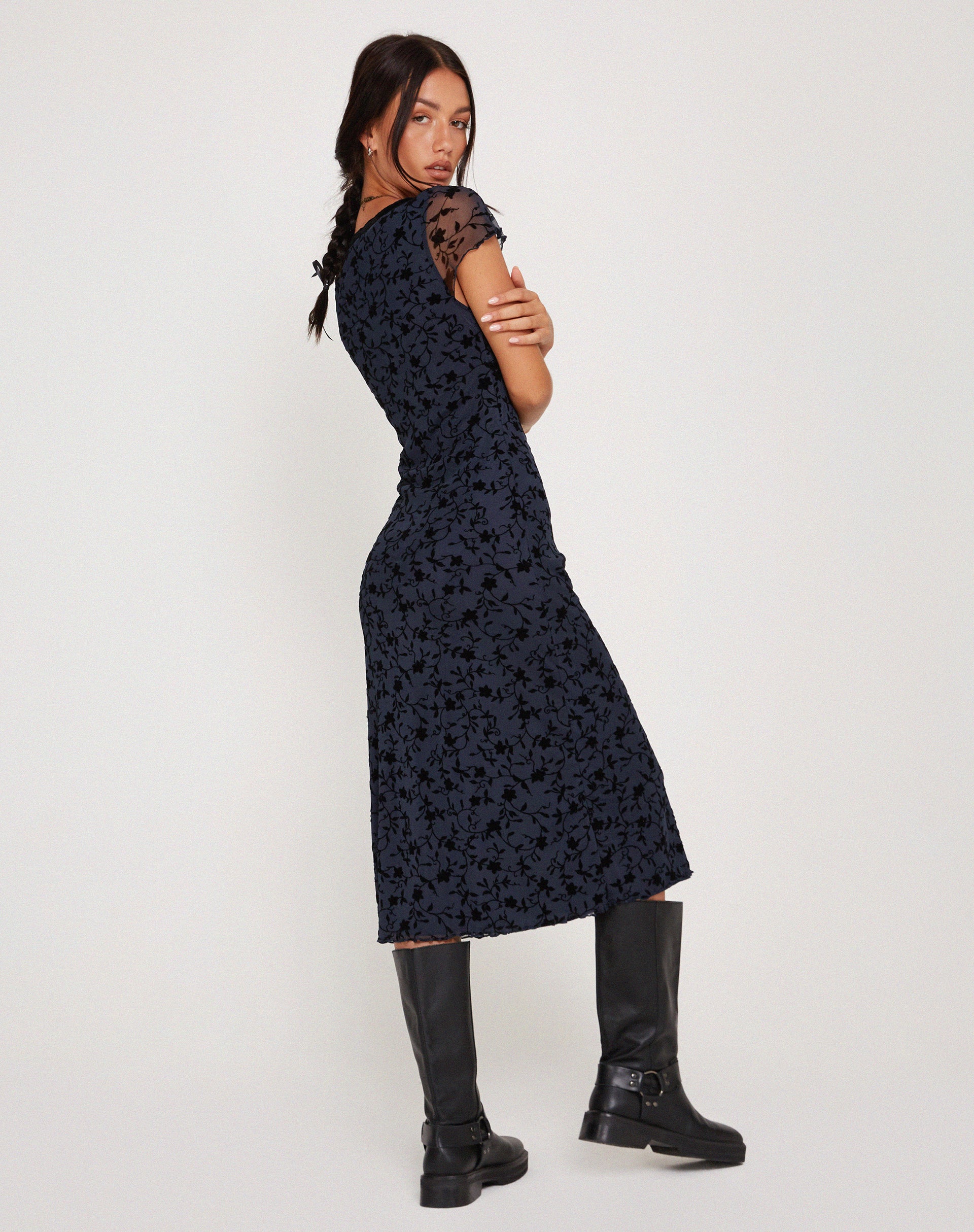 Vilinia Midi Dress in Pretty Petal Flock Black - Image 3