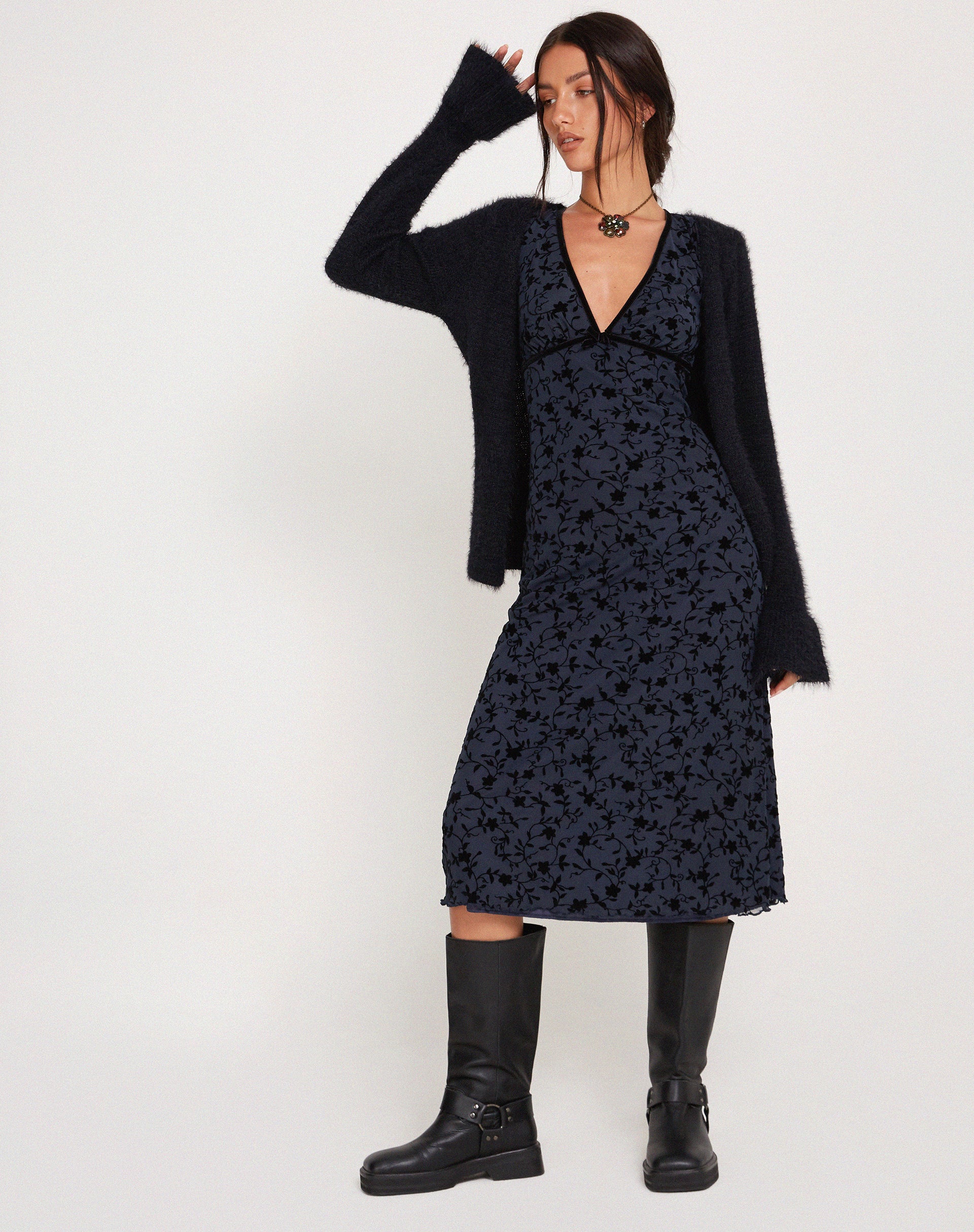 Vilinia Midi Dress in Pretty Petal Flock Black - Image 4