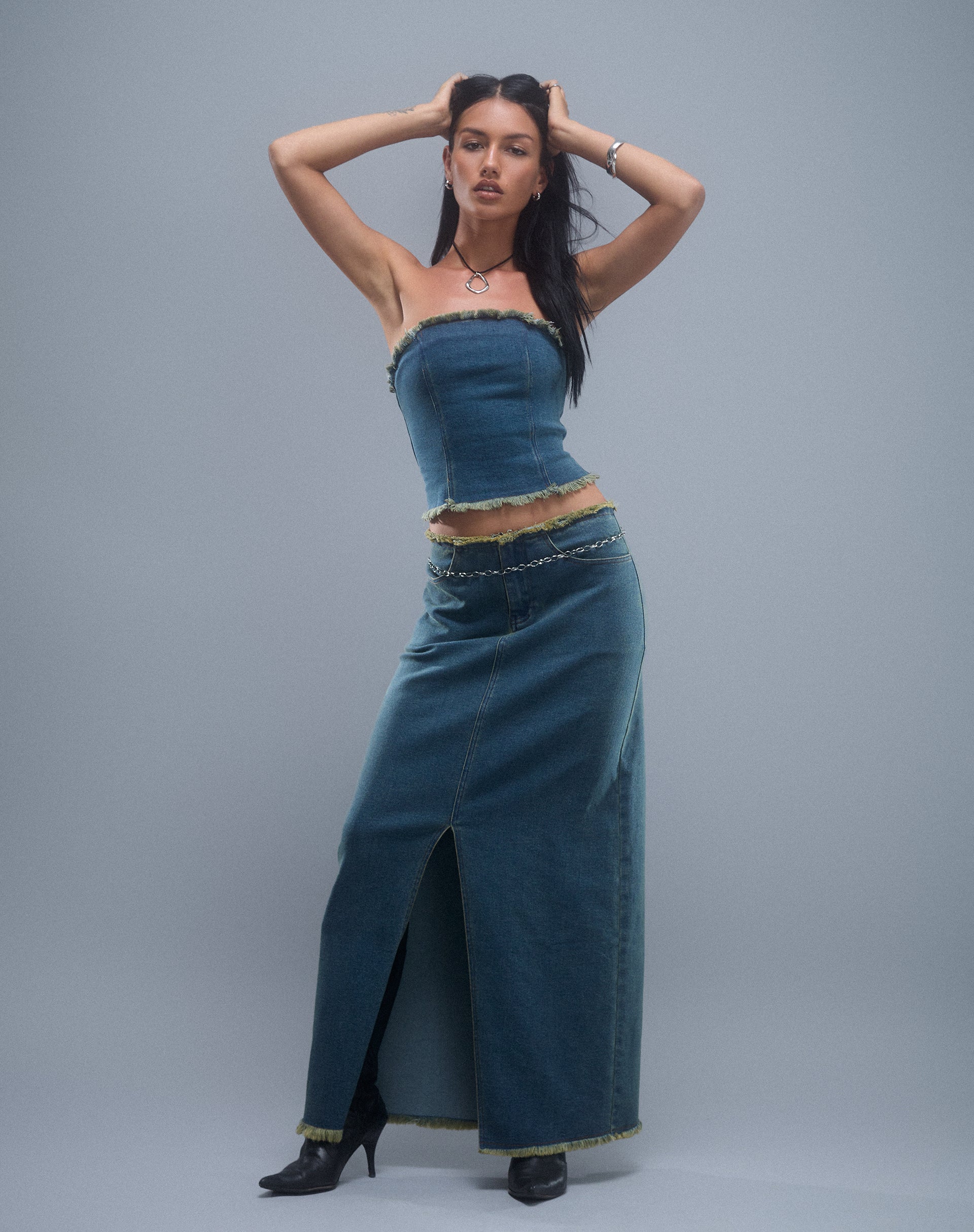 Zaenap Frayed Denim Maxi Skirt in Brown Blue Acid - Image 4
