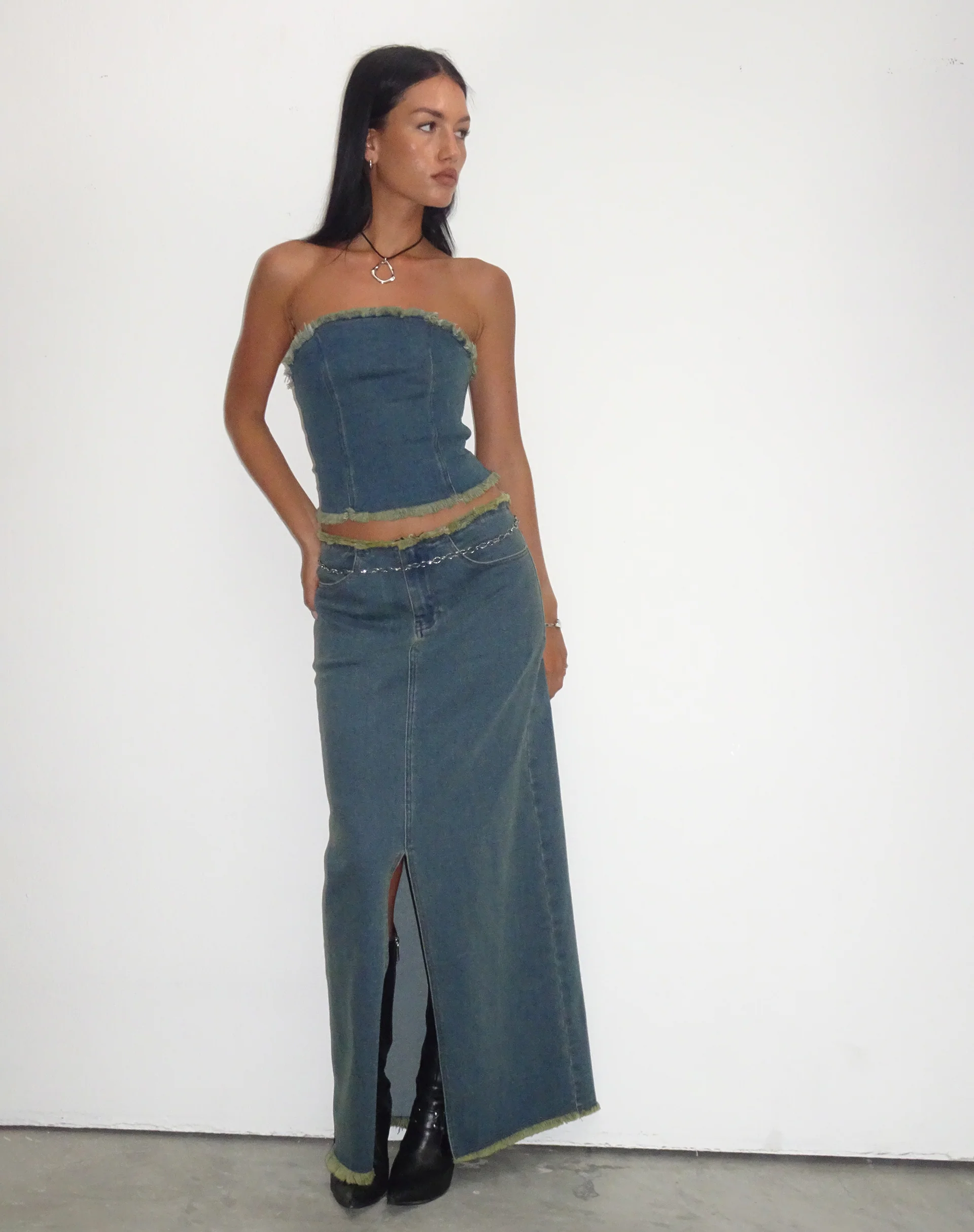 Zaenap Frayed Denim Maxi Skirt in Brown Blue Acid - Image 5