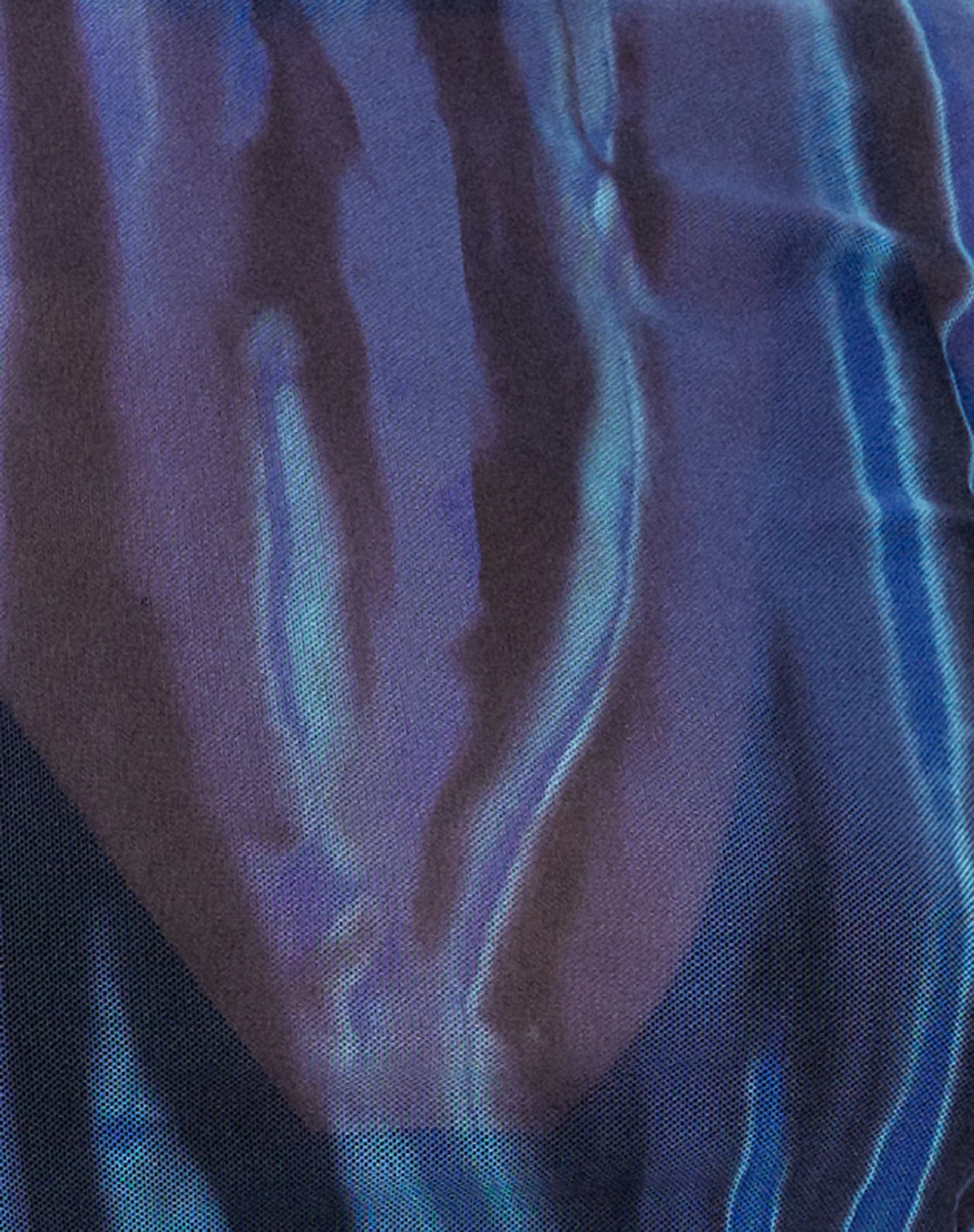 Zorani Short Sleeve Top in Colour Bleed Blue - Image 5